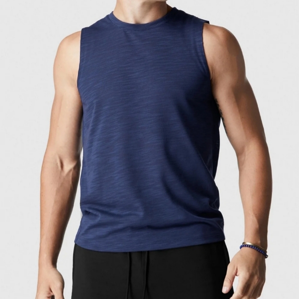NWT FABLETICS MEN'S SLEEVELESS THE FRONT ROW TANK SIZE MEDIUM